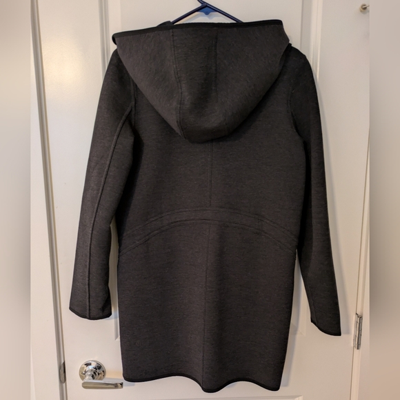 Lululemon Urban Horizons Jacket - Picture 8 of 8